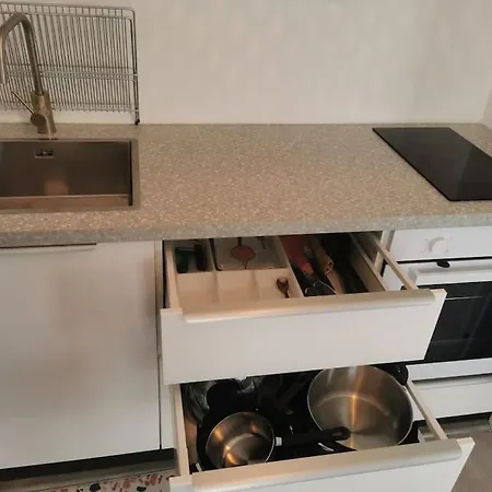 Cosy Et Paisible Proche Paris - Metro A 2min Apartment